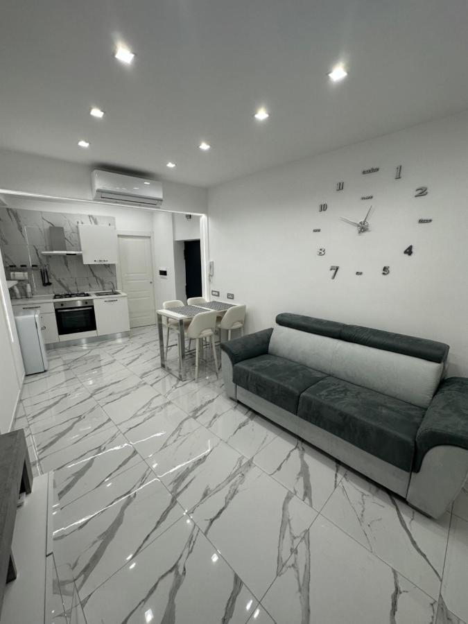 Mavy House Napoli Apartment Bagian luar foto