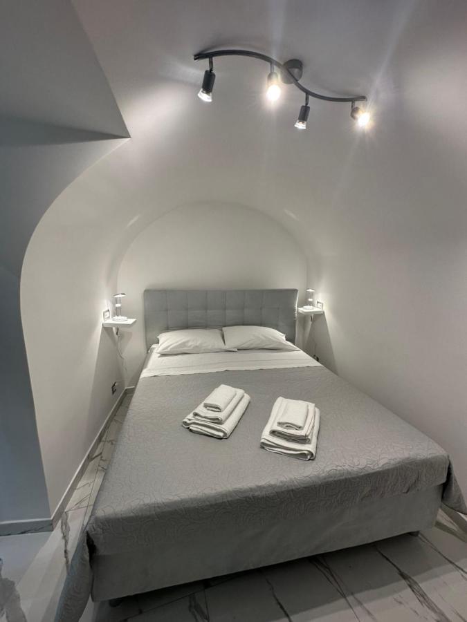 Mavy House Napoli Apartment Bagian luar foto